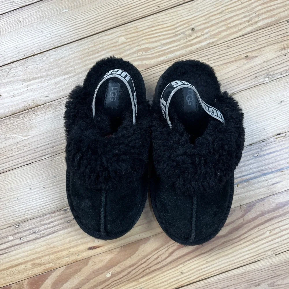 UGG Funkette Black Suede Platform Slingback Slippers Sheepskin Kids slip on sz 9